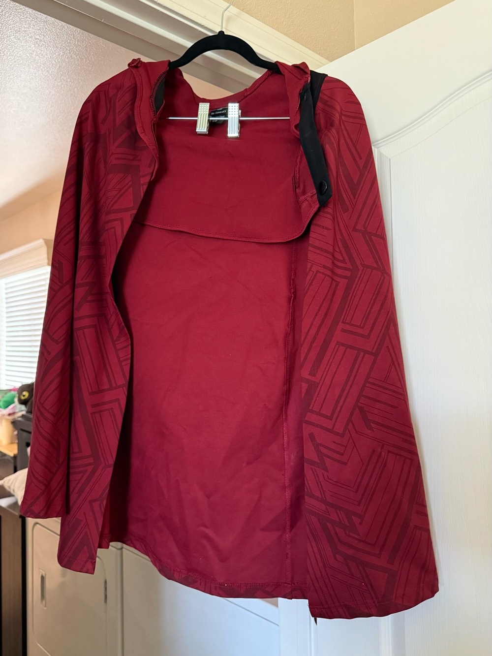 Marvel Scarlet Witch Wanda Vision Movie Costume Cosplay Cloak - Size L/XL